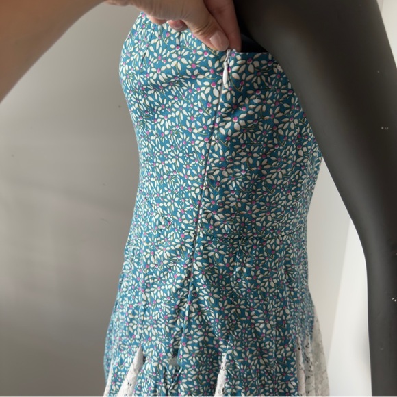 Betsey Johnson Blue Floral & Lace Sleeveless Mini Dress – Size 10 - Picture 7 of 14